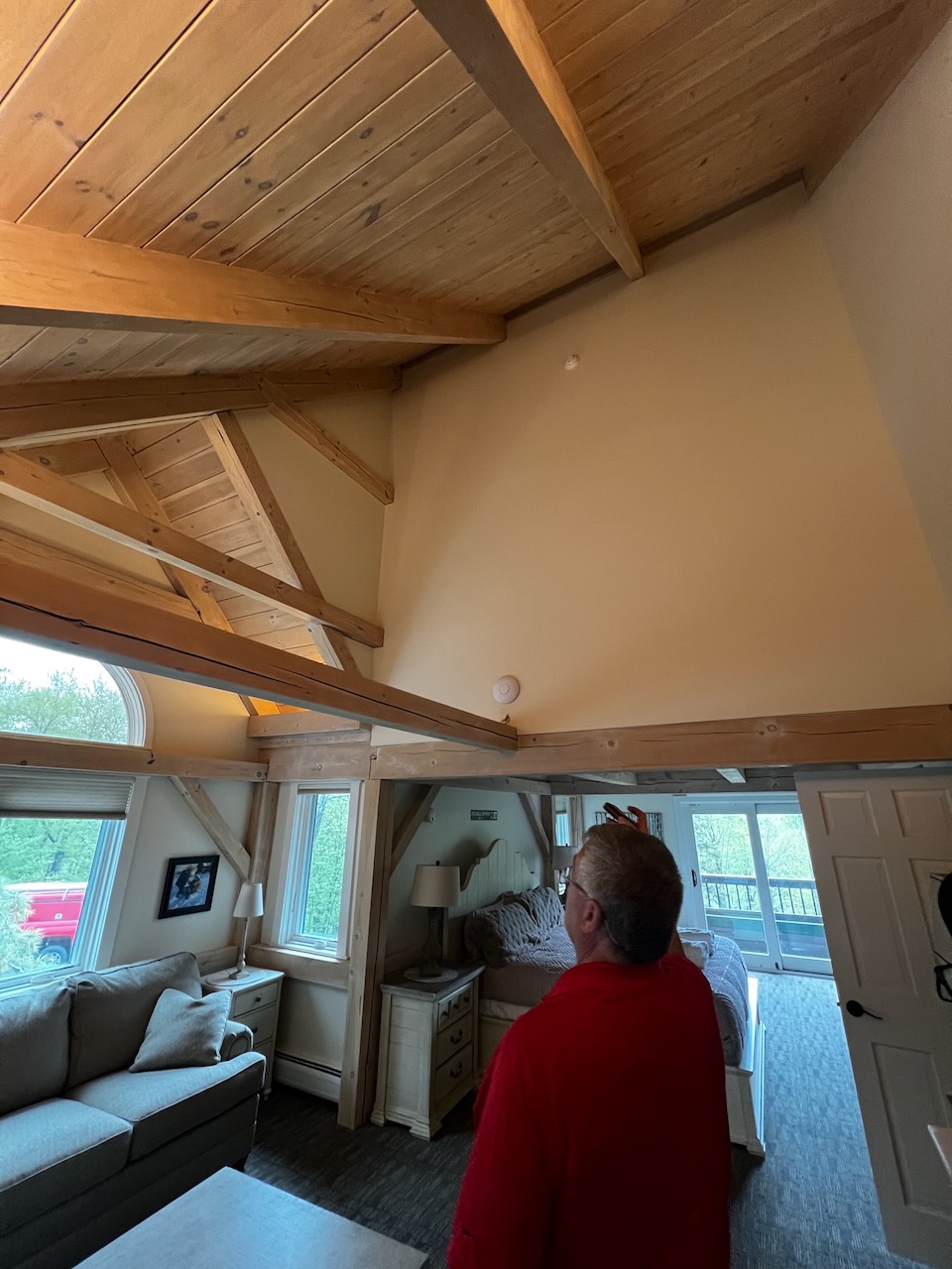 Upstairs room — open vaulted space